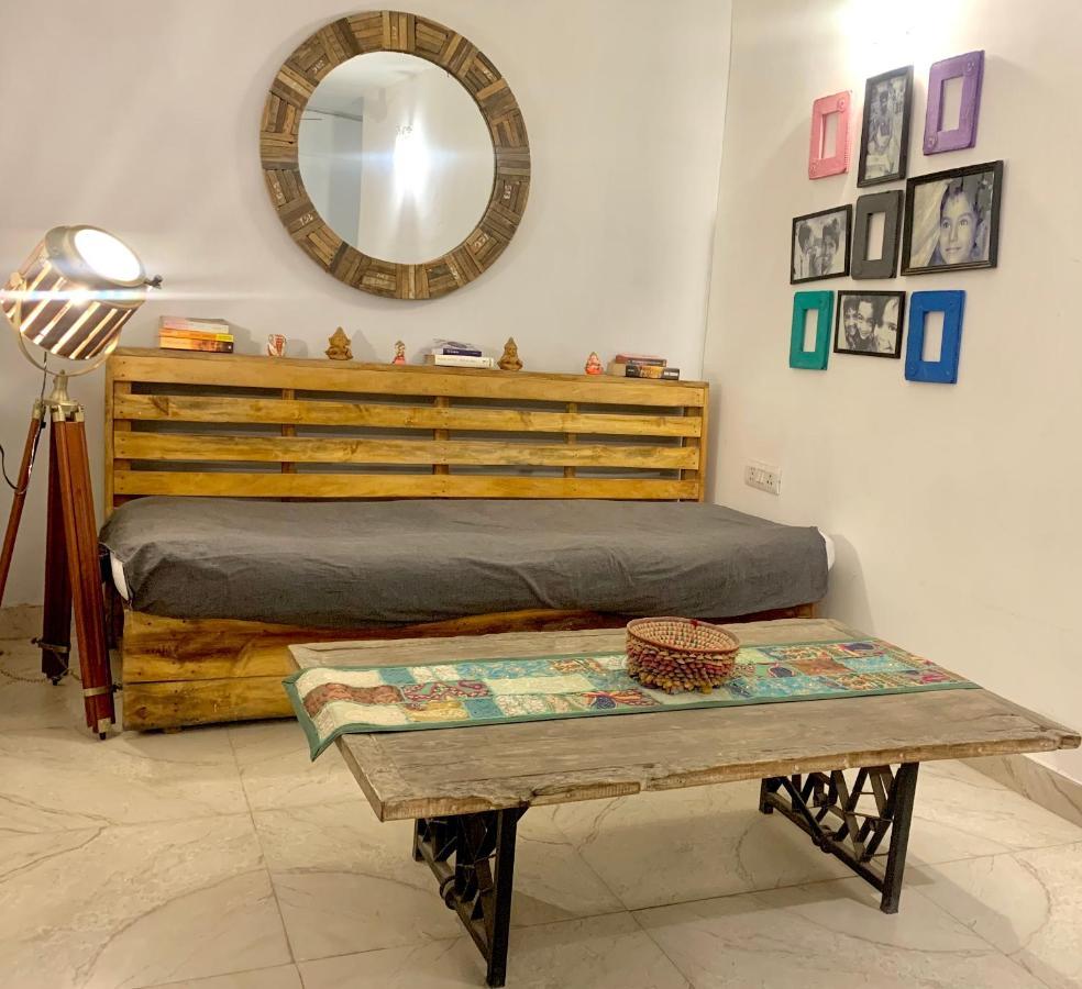 Bed & Chai Guesthouse Yeni Delhi Dış mekan fotoğraf