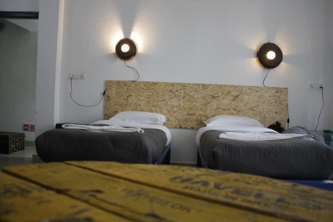 Bed & Chai Guesthouse Yeni Delhi Dış mekan fotoğraf